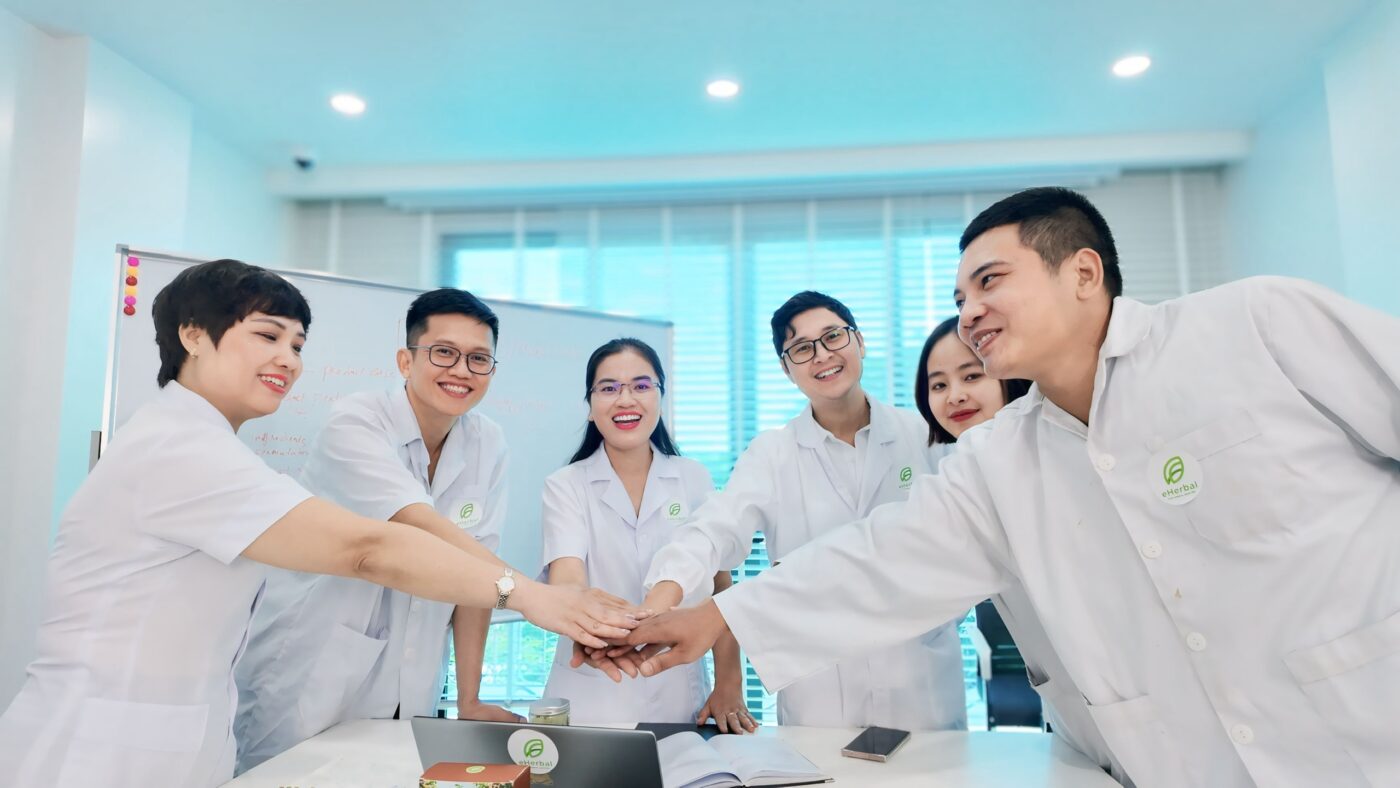 CÔNG TY CỔ PHẦN SẢN XUẤT VÀ THƯƠNG MẠI EHERBAL